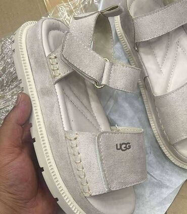 ipanema papuce na platformu: Sandale, UGG