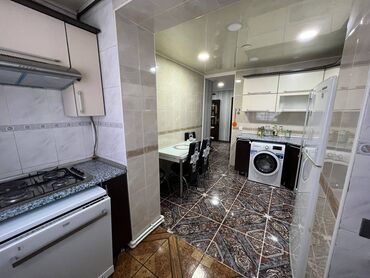 Uzunmüddətli kirayə mənzillər: Xətai rayonu,Neapol dairəsinin tam yanında,9 mərtəbəli binanın 8-ci — 4