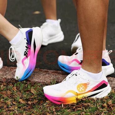 Кроссовки и спортивная обувь: Беговые кроссовки BMAI. Bmai – известный бренд спортивной одежды из — 4