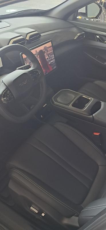 Dongfeng: Dongfeng AX7: 2026 г., 5 л, Автомат, Электромобиль, Кроссовер — 7