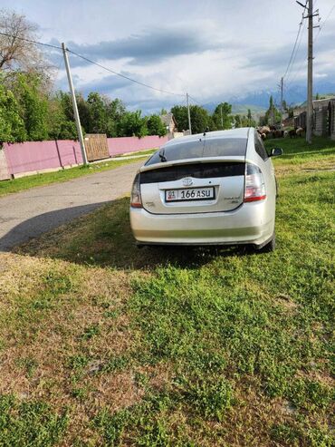 приус тойота цена: Toyota Prius: 1.5 л, Автомат, Гибрид, Хэтчбэк