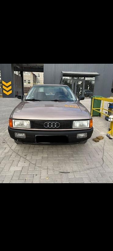 byd e9 1: Audi 80: 1987 г., 1.8 л, Механика, Бензин, Седан — 3