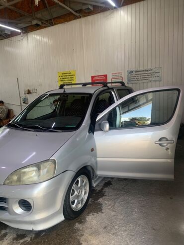 машинаны: Daihatsu YRV: 2003 г., 1.3 л, Автомат, Бензин