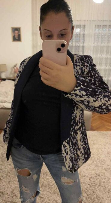 Sakoi: H&M, L, Viskoza — 10