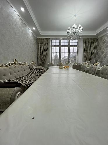 Продажа домов: Дом, 300 м², 7 комнат, Риэлтор — 10