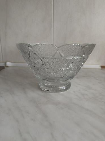 Наборы посуды: Продаю чешский хрусталь б/у, в отличном состоянии. Вазы разного at lalafo.kg — 3 Наборы посуды: Продаю чешский хрусталь б/у, в отличном состоянии. Вазы разного — 3