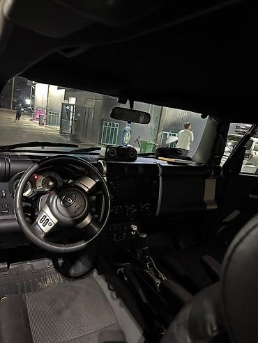 byd e2 2024: Toyota FJ Cruiser: 2006 г., 4 л, Автомат, Бензин, Внедорожник — 8