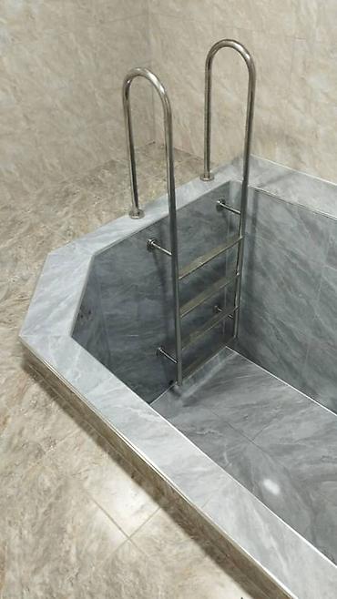 Лестницы для бассейнов: Нержавеющие лестницы для бассейнов - Материал: полированная — 9