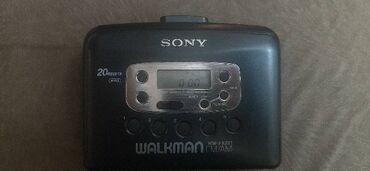 maşın bir bəhanədir mp3: Sony Walkman Pleer super veziyetdedir Casset ve Radio Fm Heryeri