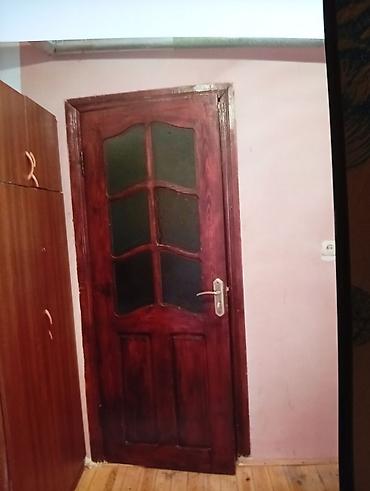 с проживанием: 2 oraq3 cə duzəlmə,kohnə tikili,kohnə remont,kupcali,Nasosnuda — 3