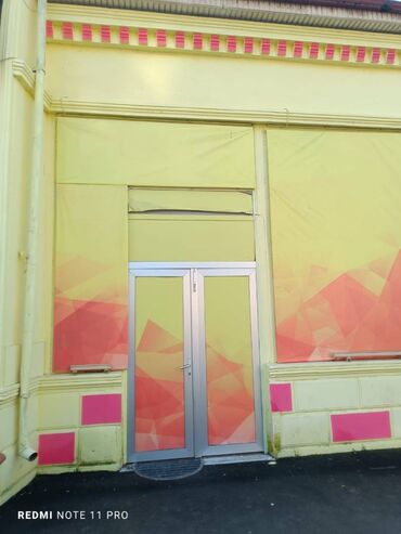 Digər kommersiya daşınmaz əmlakı: Razində yerləşən obyekt,11 otaqli baxca kimi psixoloju merkez kimi tam — 19