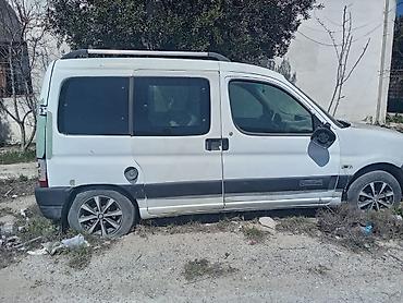 paneler: Citroën Berlingo – ehtiyat hissələri üçün - Model: Citroën Berlingo — 3