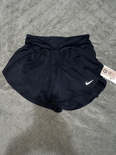 delije sever duks: NIKE Flow Dri-FIT 2-in-1 Running Shorts
Women vel. S NOVO
IF7518 010 — 7