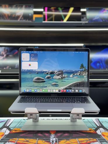 чехол для макбук: Ноутбук, Apple, 8 ГБ ОЭТ, Apple M1, 13.3 ", Колдонулган, Жумуш, окуу үчүн, эс тутум NVMe SSD