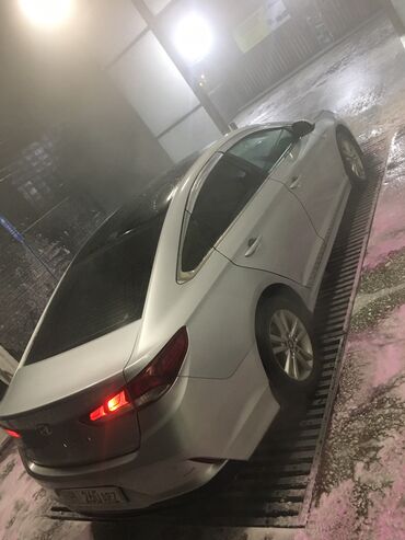 Hyundai: Hyundai Sonata: 2018 г., 2 л, Автомат, Газ, Седан — 5