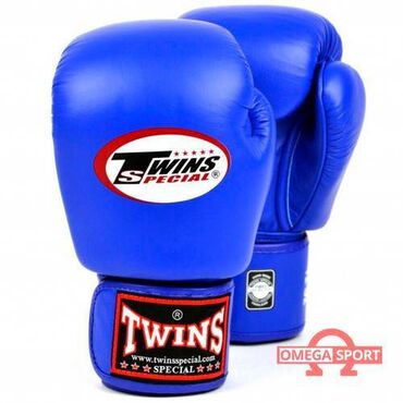 кикбокс: Боксерские перчатки Перчатки боксерские Twins FBGV-JG прекрасно