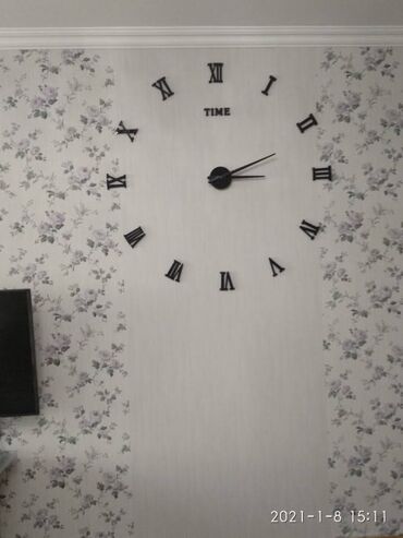 Ev saatları: Divar saatları, Mexaniki, Saniyə əqrəbi — 7