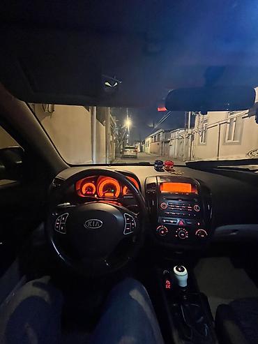 Kia: Kia Ceed: 1.4 l | 2009 il Hetçbek — 16