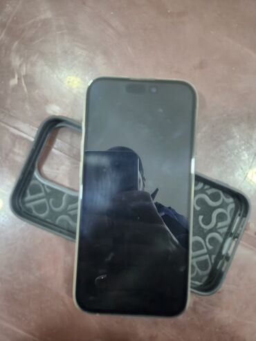 Apple iPhone: IPhone 15 Pro, 128 GB, Natural Titanium, Face ID — 2