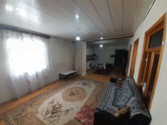 Həyət evləri və villaların satışı: Balaxanı qəs. 4 otaqlı, 200 kv. m, Kredit yoxdur, Orta təmir -da lalafo.az — 17 Həyət evləri və villaların satışı: Balaxanı qəs. 4 otaqlı, 200 kv. m, Kredit yoxdur, Orta təmir — 17