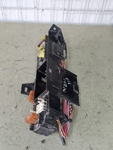 Другие детали электрики авто: Блок предохранителей W210 Mercedes-Benz, 1996г.в. Оригинал б/у, из — 6