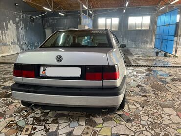 куплю машину не на ходу: Volkswagen Vento: 1995 г., Седан