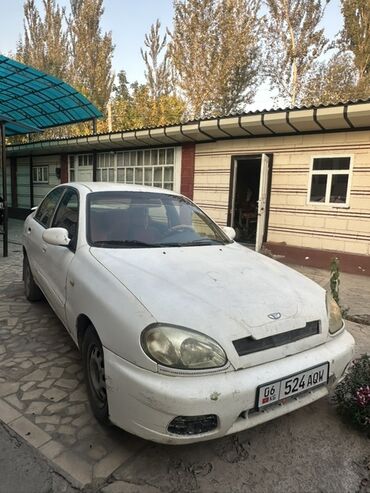 кузов на рекс: Daewoo Lanos: 1998 г., Механика, Бензин, Седан