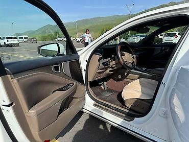kaiyi e5: Kia K8: 2022 г., 1.6 л, Автомат, Гибрид, Седан — 10