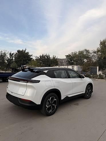 lixang l7: Dongfeng : 2026 г., Электромобиль, Кроссовер — 5