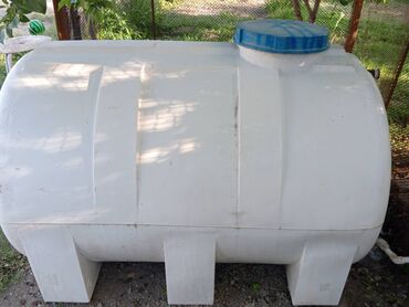 Baklar və çənlər: Bak, Plastik, 1000 l l, İşlənmiş