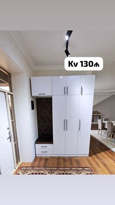 Dolablar: Sifarişlə dolablar
rəng seçimi var