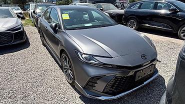 corolla 2016: Toyota Camry: 2026 г., 2 л, Автомат, Гибрид, Седан — 5
