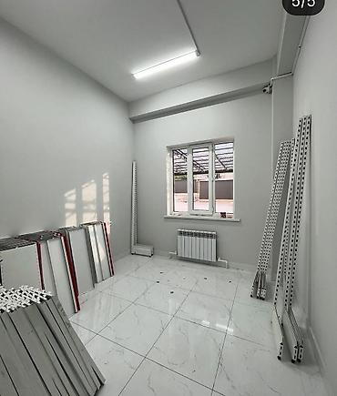 o store: Сдаётся помещение свободного назначения 50 кв.м. город Ош Фрунзенский — 1