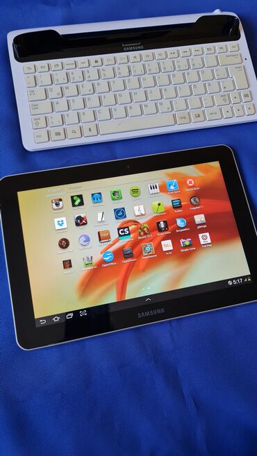 Tableti: 2 tableta sa orginalnim fabrickim tastaturama, kao novo sve, sve — 21