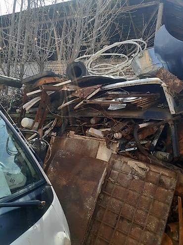 Скупка черного металла: Сдача/продажа металлолома (черный и смешанный) Описание: - Большой — 1