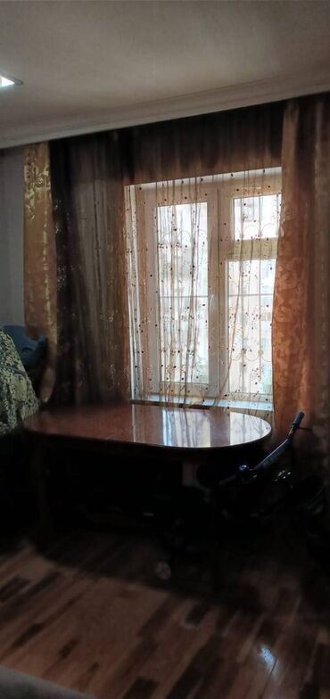 Yeni tikili: 3 otaqlı, Yeni tikili, m. Xətai, 100 kv. m — 12