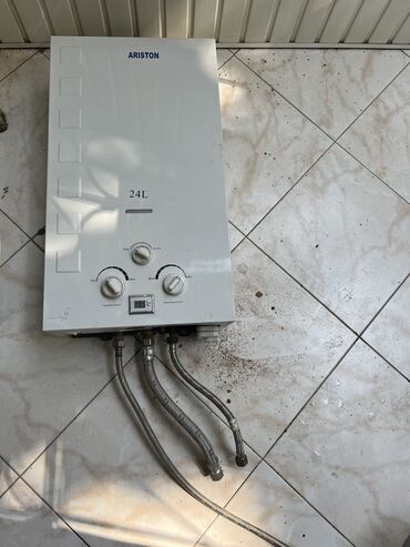 Digər: Ariston tam ishlek cox az ishlenib150 manat