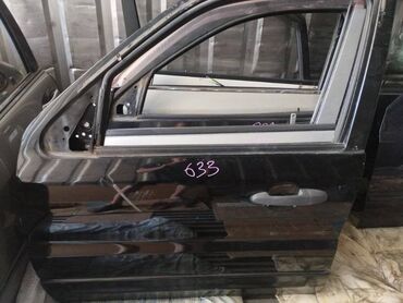 Крышки багажника: Передняя левая дверь Ford Б/у, цвет - Черный,Оригинал