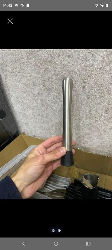 Digər mətbəx aksesuarları: Mətbəx və ev üçün metal aksesuarlar dəsti Pincet 2.50 azn Savok 6 azn — 13