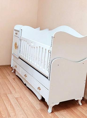 duş kabinleri qiymətləri: *Səliqəli istifadə olunmuş uşaq çarpayı-şkaf dəsti satılır.* — 2