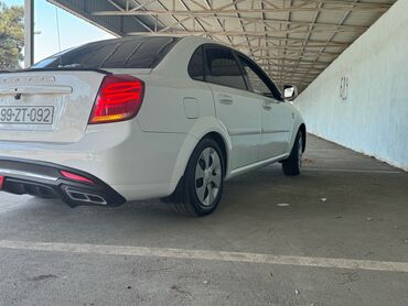 Daewoo: Daewoo Gentra: 1.5 l | 2014 il Sedan — 6