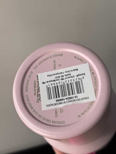 Стаканы: Термокружка Stanley😍😍😍 Объем 1,18л и 0,8л Все цвета в наличии Держит — 11