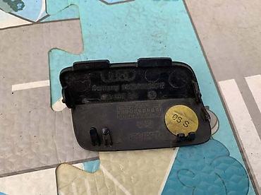 3d nalepnice za motore: POKLOPAC NA BRANIKU S8 ZA AUDI A8 ZA 2018. GOD. - 4N0807441 — 1