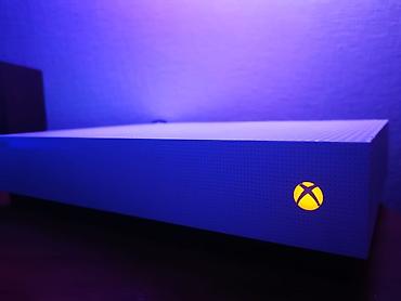 Xbox One: Консоль Xbox One S В отличном состоянии, была привезена с Германии — 7
