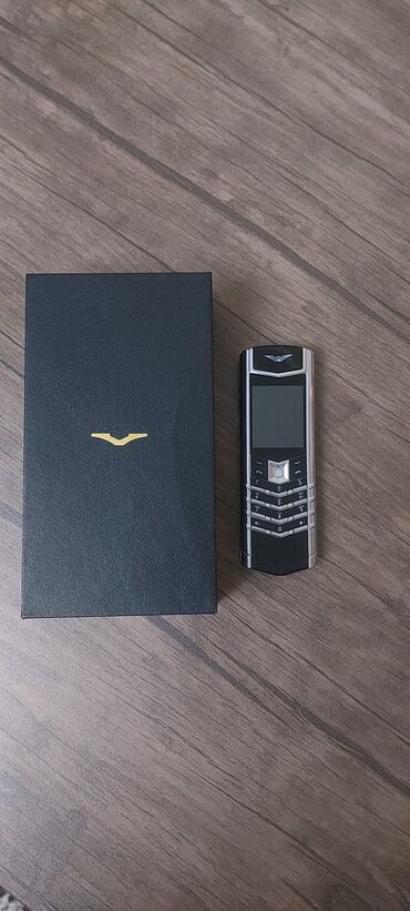 telefon aksesuarları toptan: Vertu Aster, < 2 GB Memory Capacity, rəng - Gümüşü, İki sim kartlı, Düyməli