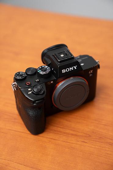 toy kamera: Sony A7SIII Heç vaxt! toy çəkilməyib! Heç vaxt! podkast çəkilməyib! — 4