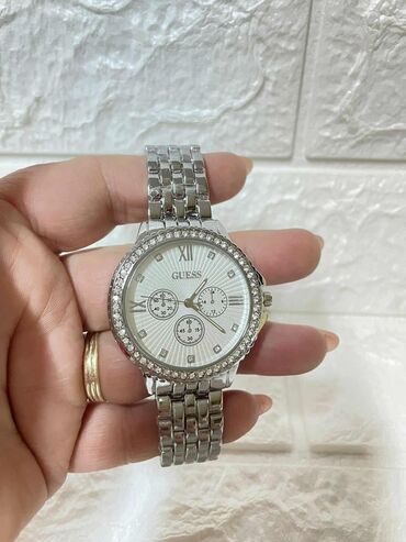 Ručni satovi: Klasični sat, Guess, Ženski na lalafo.rs — 9 Ručni satovi: Klasični sat, Guess, Ženski — 9