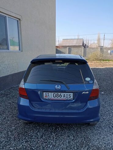 Honda: Honda Fit: 2003 г., 1.3 л, Вариатор, Бензин, Хэтчбэк