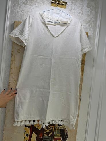 Gündəlik donlar: Paltarlar satılır. 1 dəfə geyinilib. 1) qara paltar M ölçü 50 azn 2) — 7