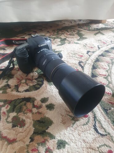 Фотоаппараты: Легендарная репортажная canon 7d с sigma 135-400mm, ещё есть canon